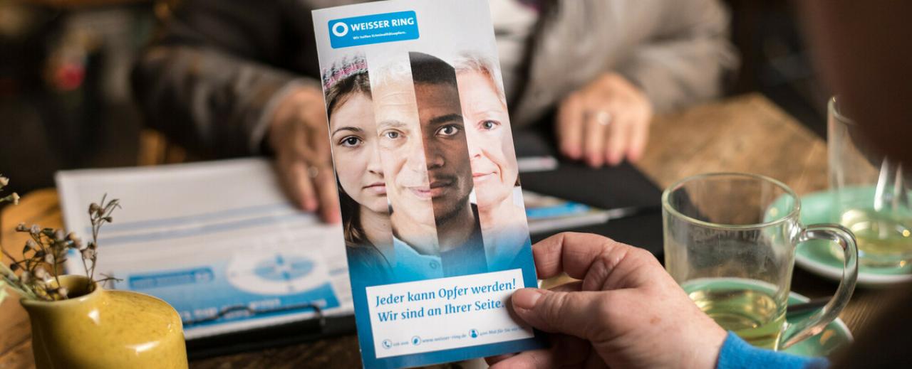 Flyer des WRs mit Hilfsangebot